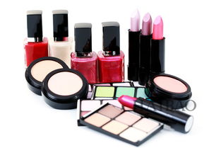 化妆品也要看成分表 教你识别那些需要避开的产品原料